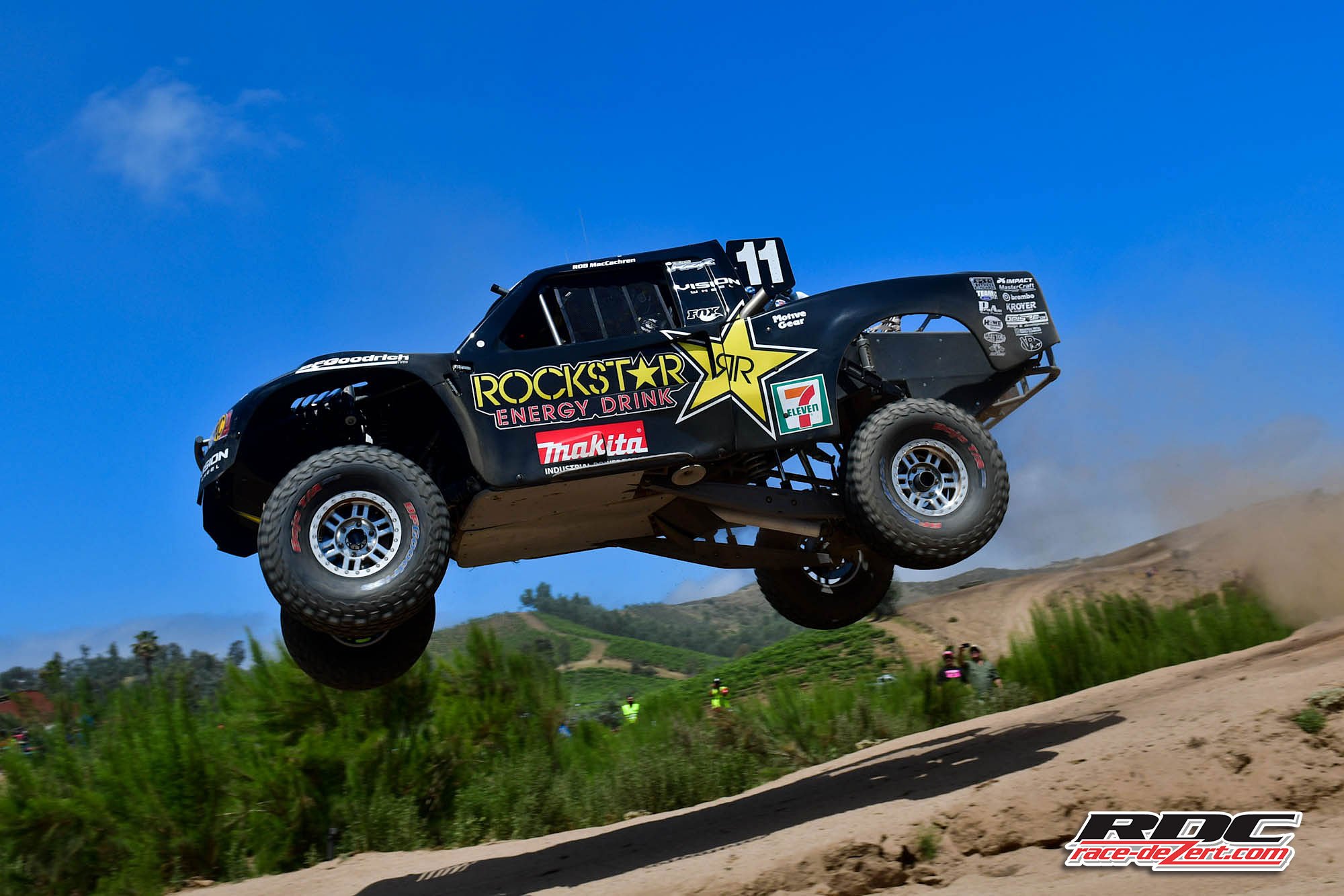 Rob Mac Racing Chuck Norris is the Rob Mac of Tough Guys | race-deZert