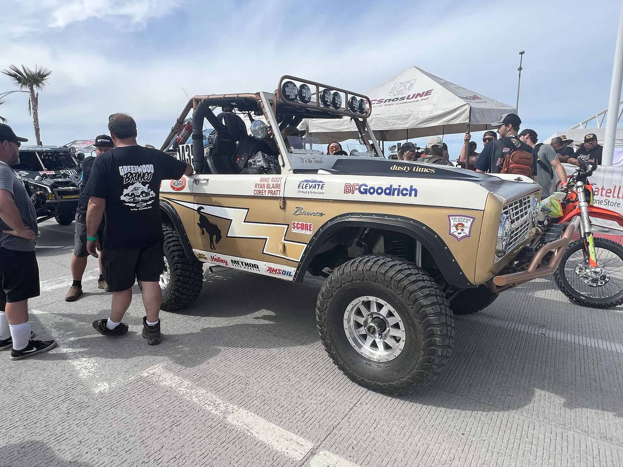 Footsteps of Giants - 2023 SCORE Baja 1000 | race-deZert