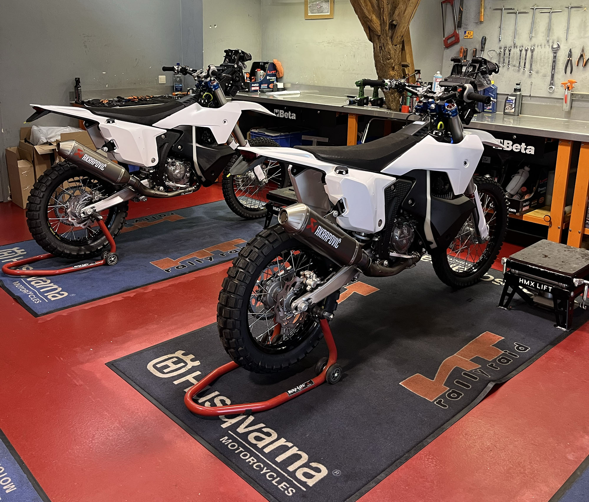 Factory Racing Husky Feature Vehicles | Page 2 | race-deZert